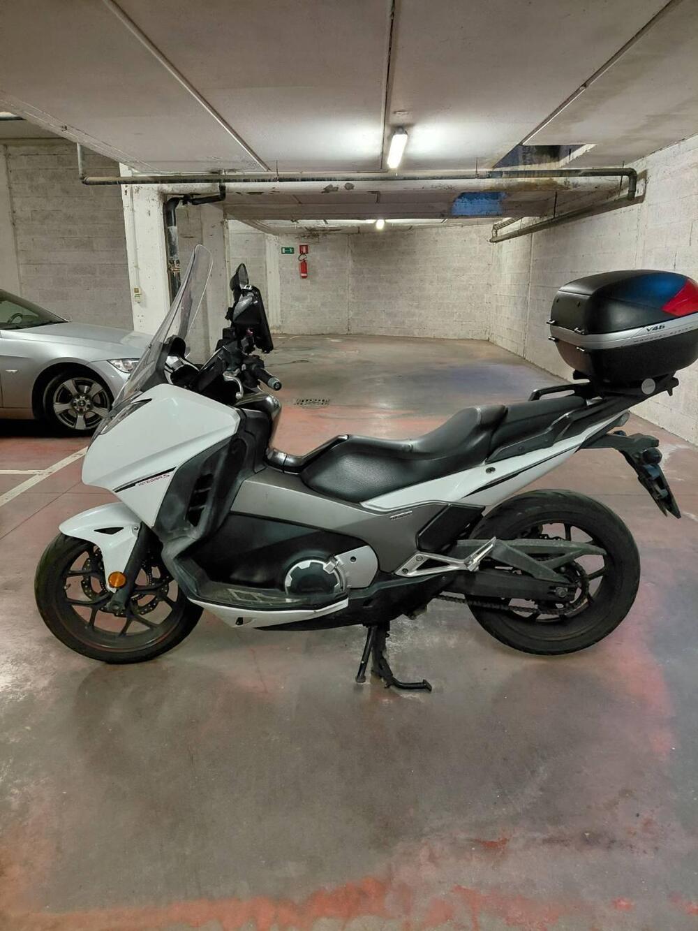 Honda Integra 750 DCT Sport (2017) (3)