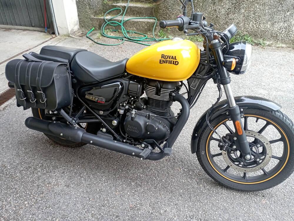 Royal Enfield Meteor 350 (2021 - 26) (2)