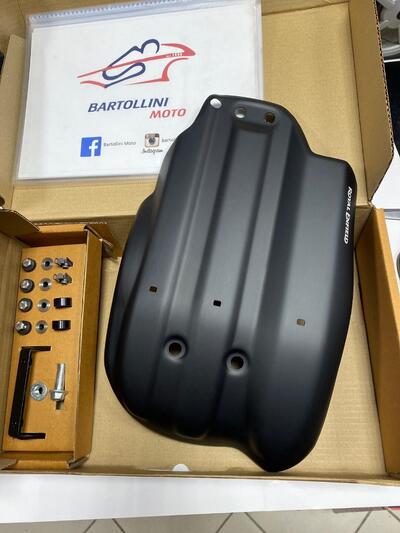 Paracolpi sotto motore nero Guerrilla 450 Royal Enfield