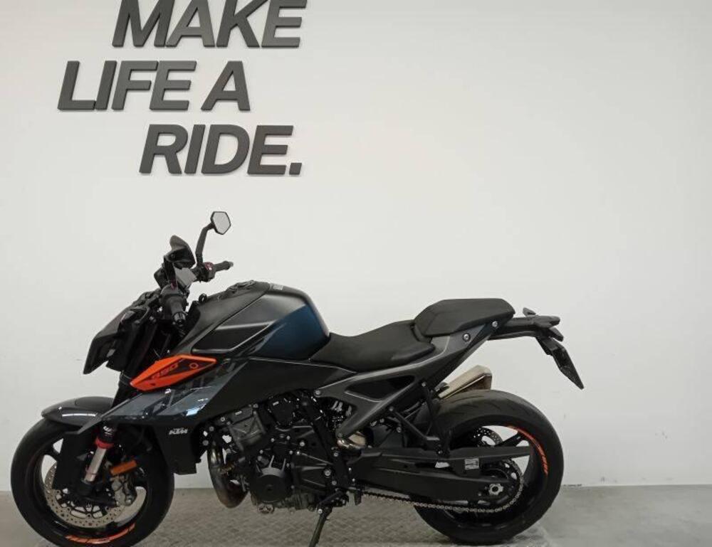 KTM 990 Duke (2024 - 26) (2)