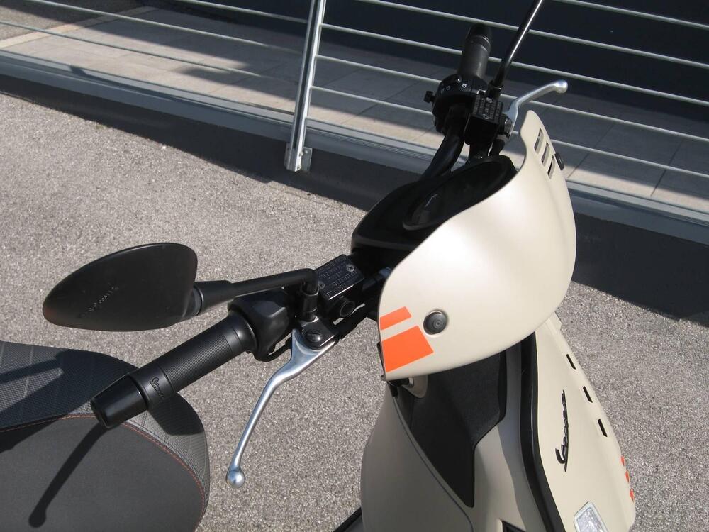 Vespa GTV 300 Hpe (2023 - 25) (5)