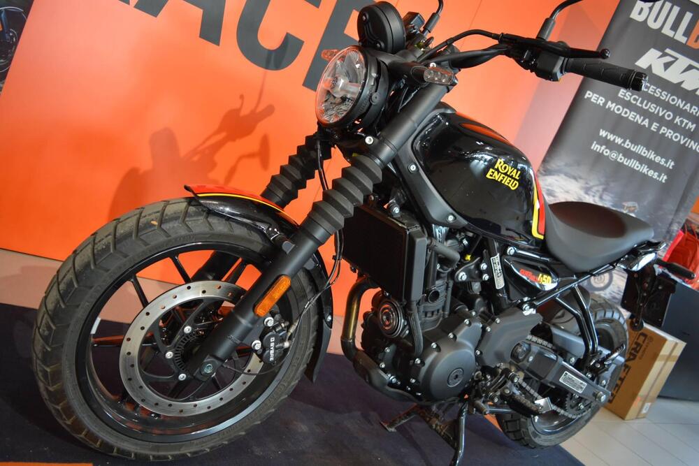 Royal Enfield Guerrilla 450 (2024 - 26) (5)