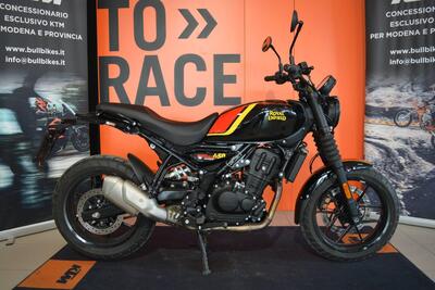 Royal Enfield Guerrilla 450 (2024 - 26) usata