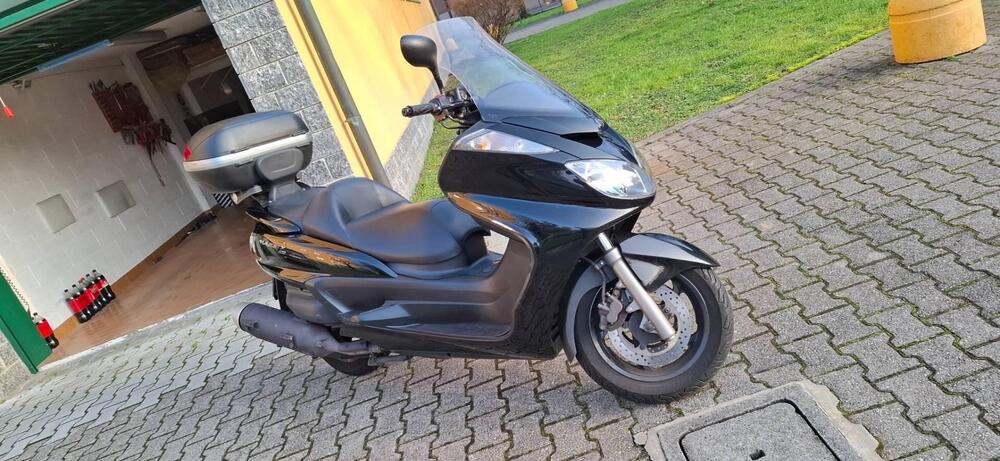 Yamaha Majesty 400 (2004 - 08) (5)