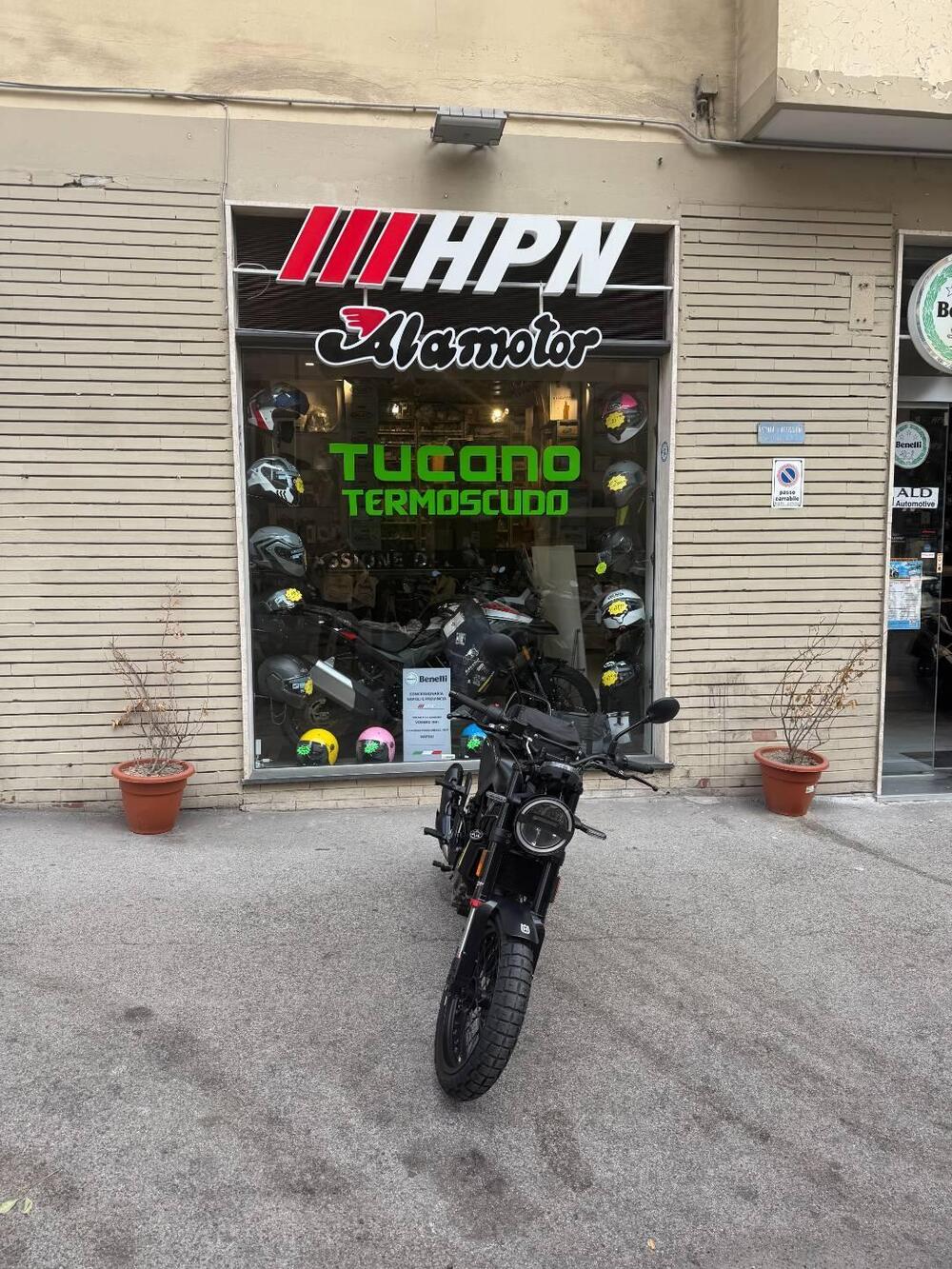 Husqvarna Svartpilen 125 (2021 - 23)