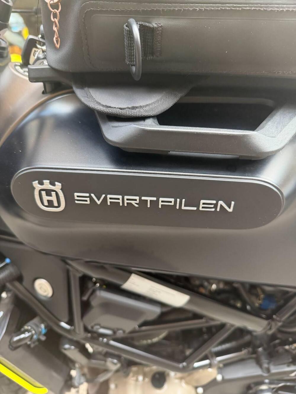 Husqvarna Svartpilen 125 (2021 - 23) (6)