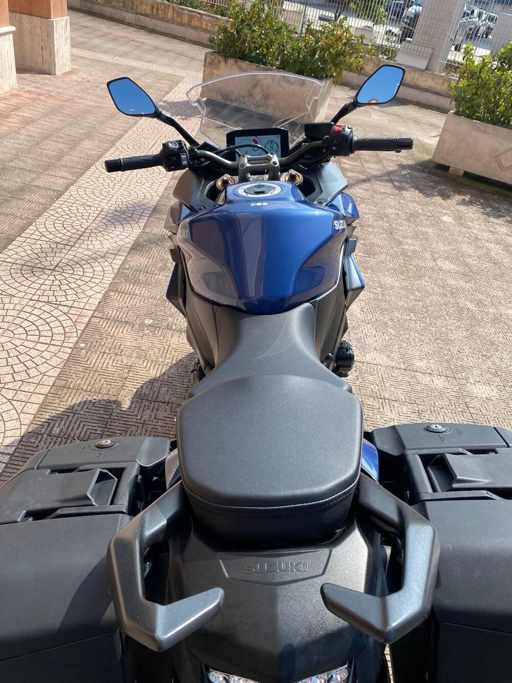 Suzuki GSX-S1000GT (2022 - 24) (4)