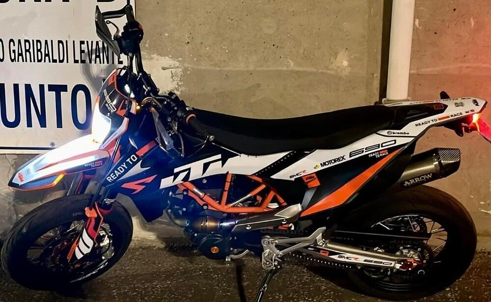 KTM 690 SMC R (2021 - 22)
