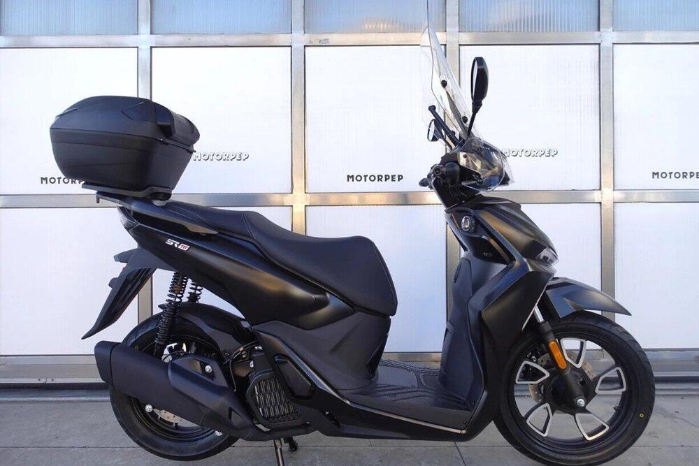 Voge Sfida SR16 200 (2025 - 26) (4)