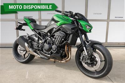 Kawasaki Z 900 (2025 - 26) nuova