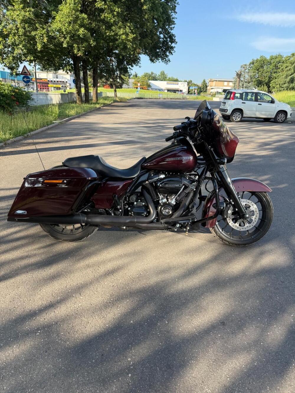 Harley-Davidson 107 Street Glide Special (2017 - 19) - FLHXS (2)