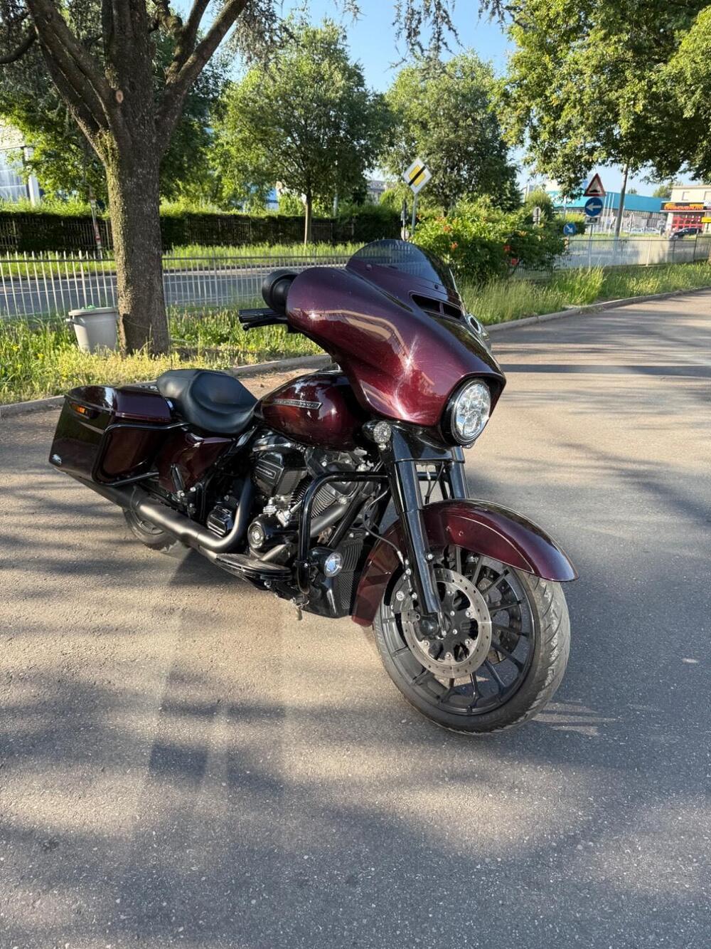 Harley-Davidson 107 Street Glide Special (2017 - 19) - FLHXS (4)