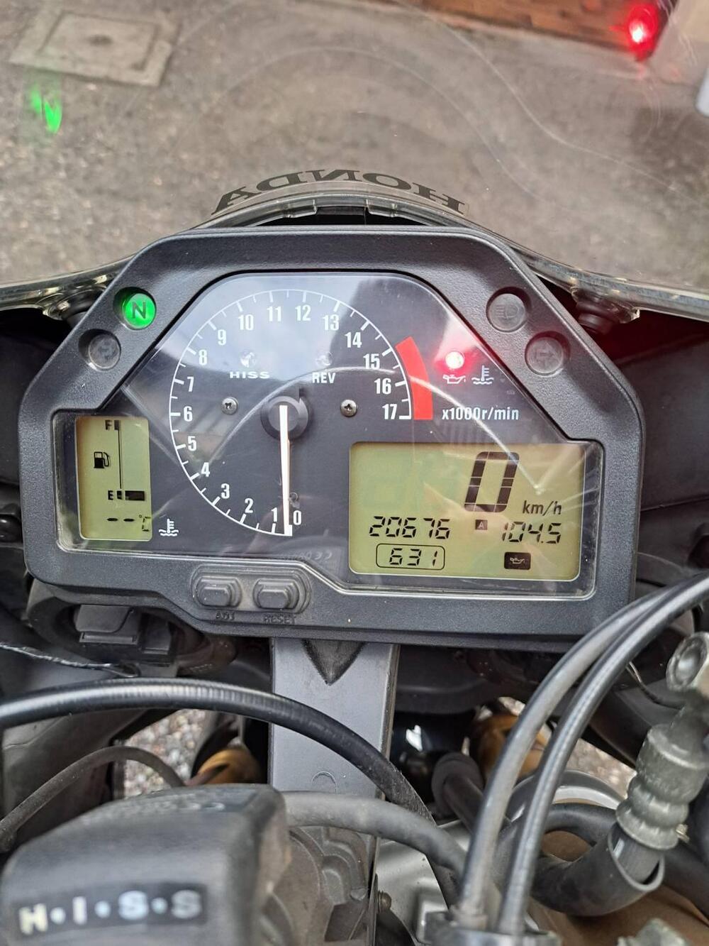 Honda CBR 600 RR (2005 - 06) (6)