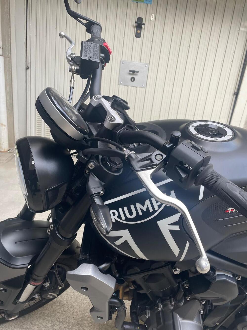 Triumph Trident 660 (2021 - 24) (2)