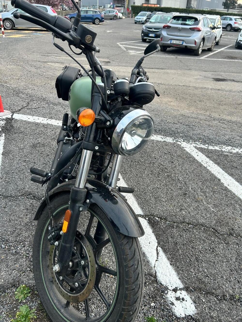 Royal Enfield Meteor 350 (2021 - 26) (2)