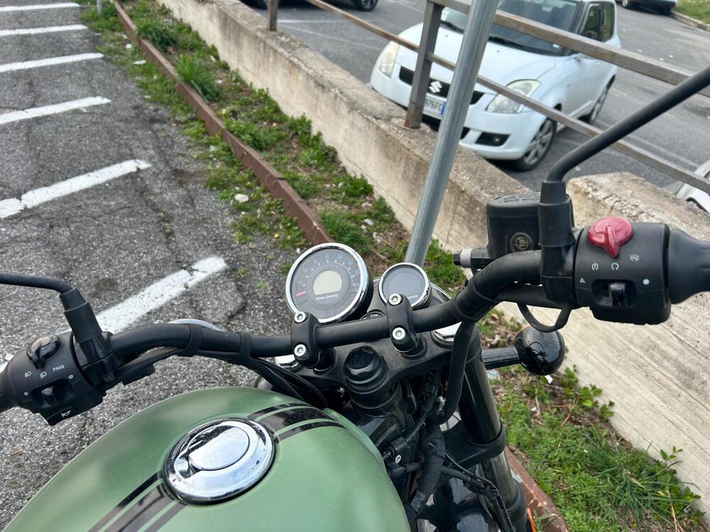 Royal Enfield Meteor 350 (2021 - 26) (4)