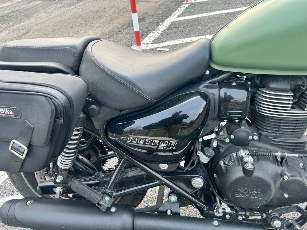 Royal Enfield Meteor 350 (2021 - 26) (7)