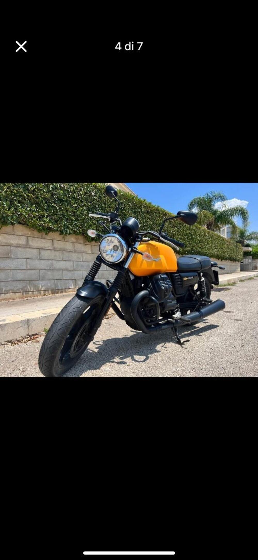 Moto Guzzi V7 III Racer (2017 - 20)