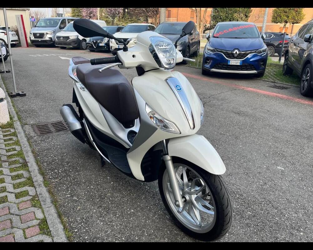 Piaggio Medley 125 ABS (2016 - 19) (3)