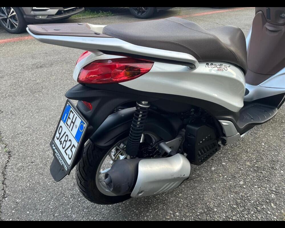 Piaggio Medley 125 ABS (2016 - 19) (11)
