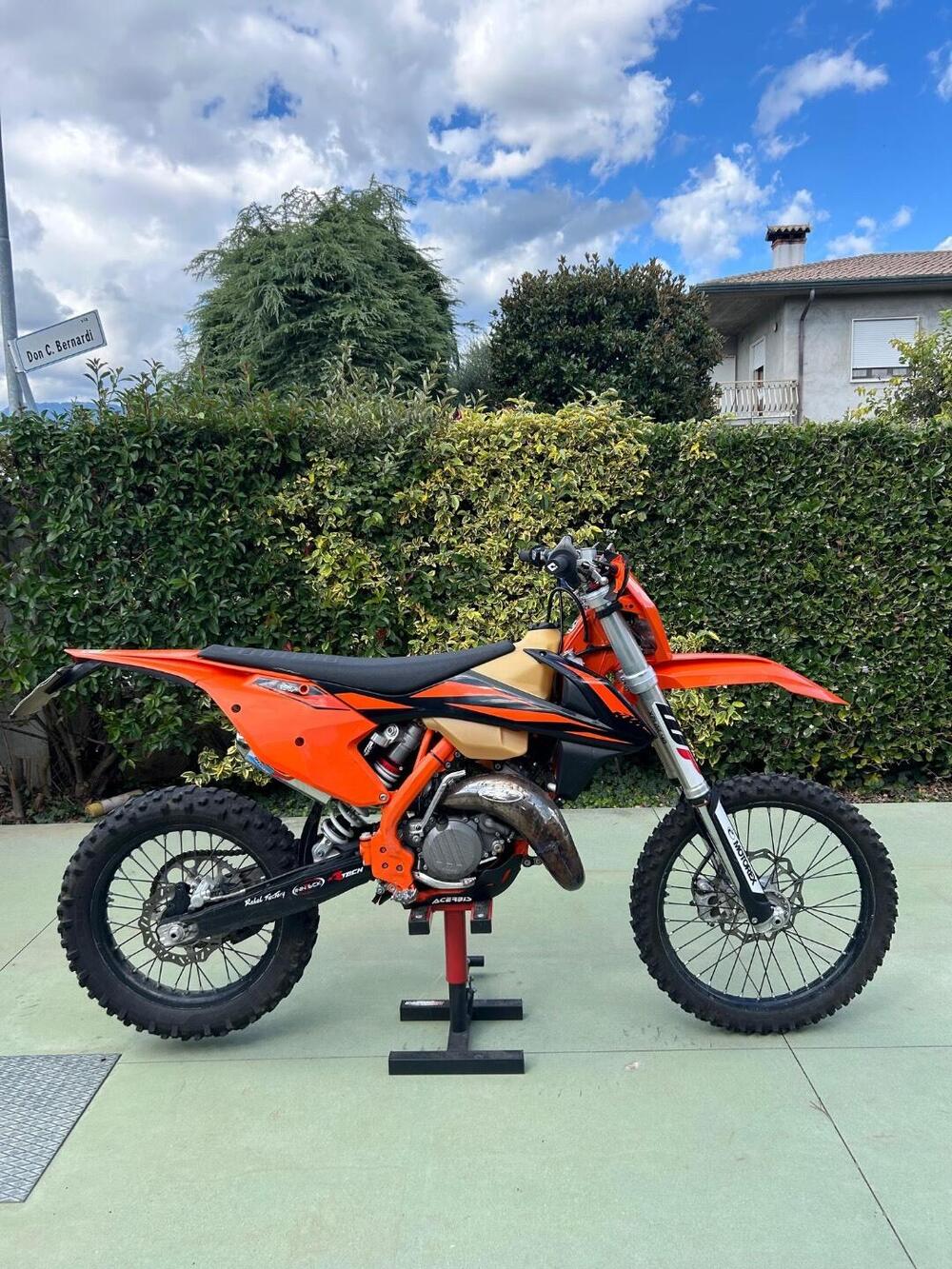 KTM 125 XC-W (2019) (3)