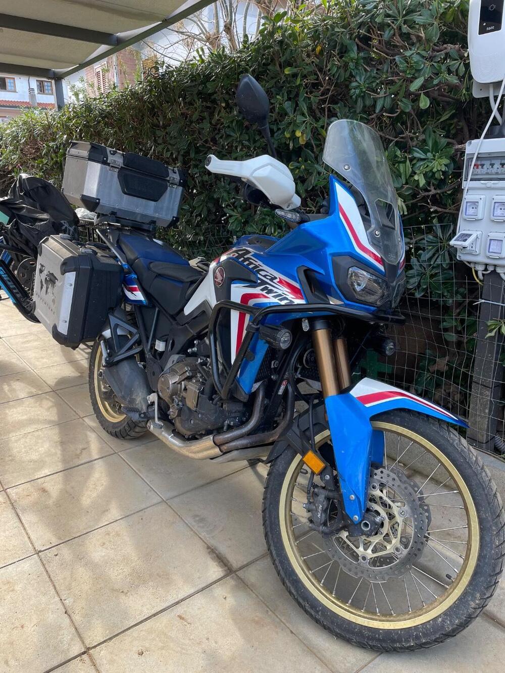 Honda Africa Twin CRF 1000L DCT (2018 - 19) (6)
