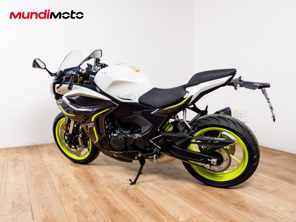 Benelli Tornado 650 S (7)