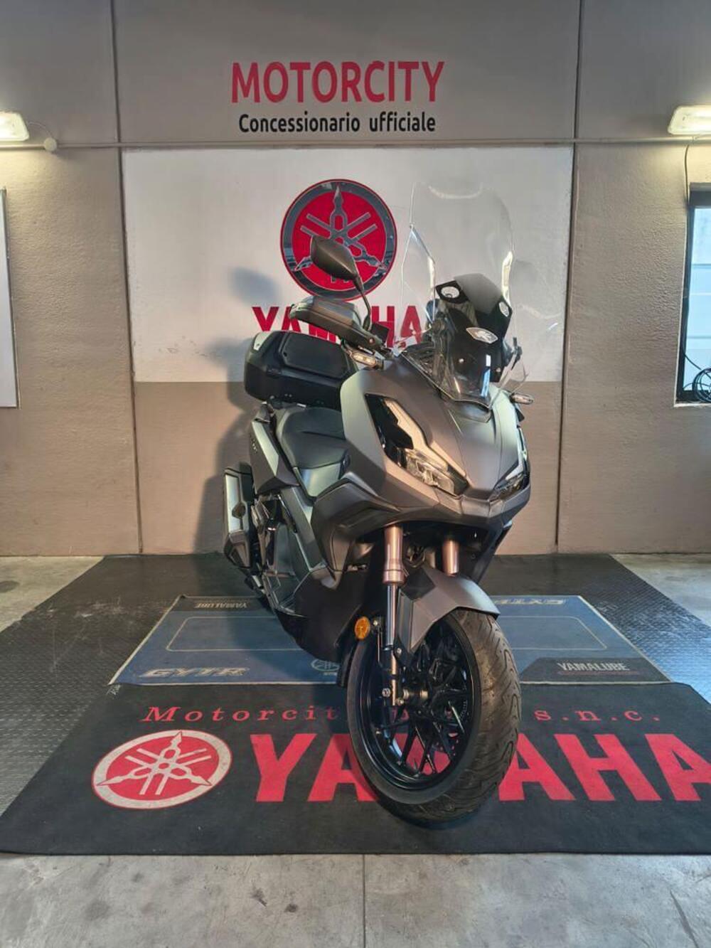 Honda ADV 350 (2022 - 24) (2)