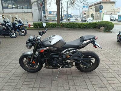 Triumph Street Triple 765 RS (2023 - 26) usata
