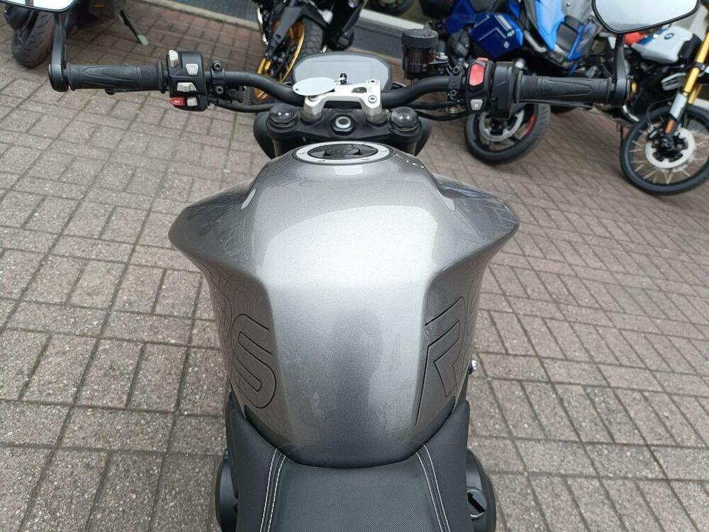 Triumph Street Triple 765 RS (2023 - 26) (10)