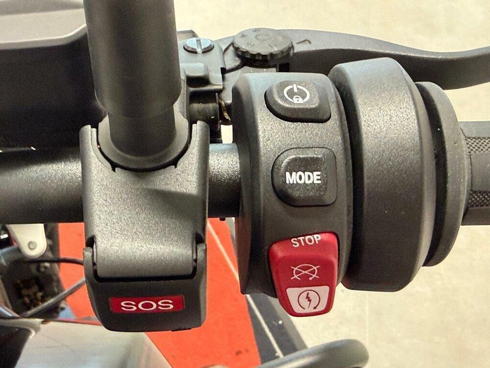 Bmw R 12 (2024 - 26) (9)