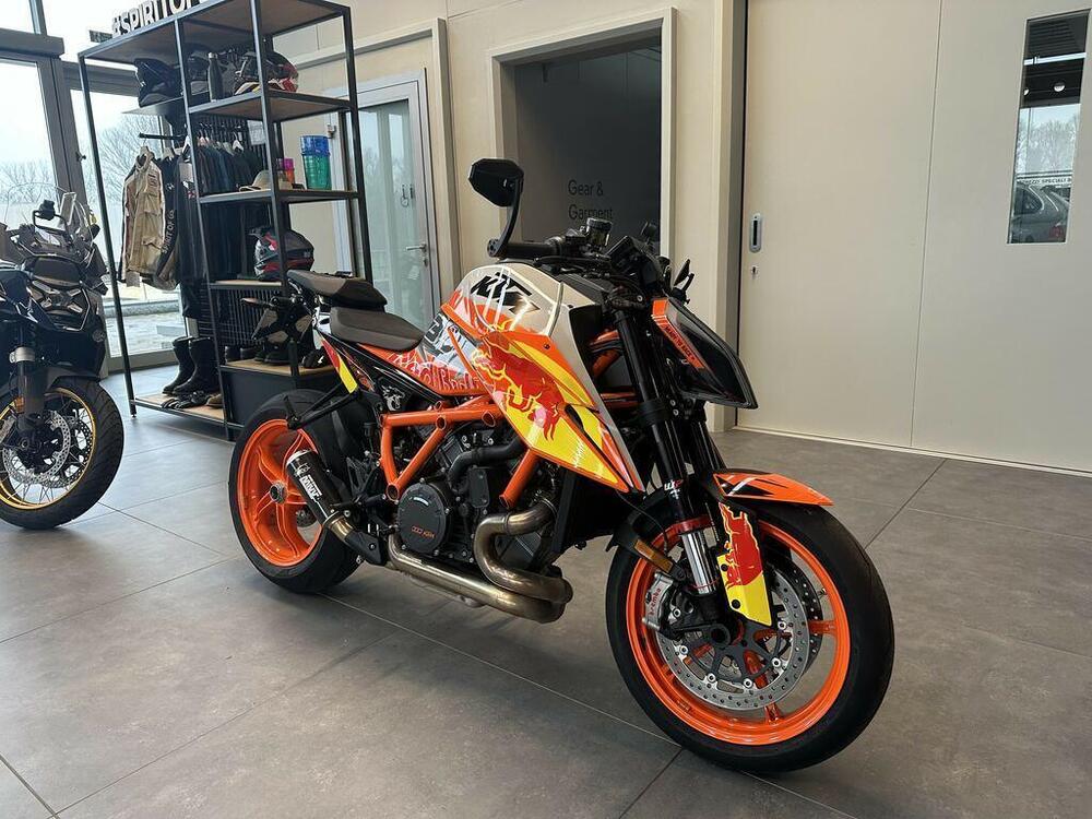 KTM 1290 Super Duke R (2022 - 23) (2)