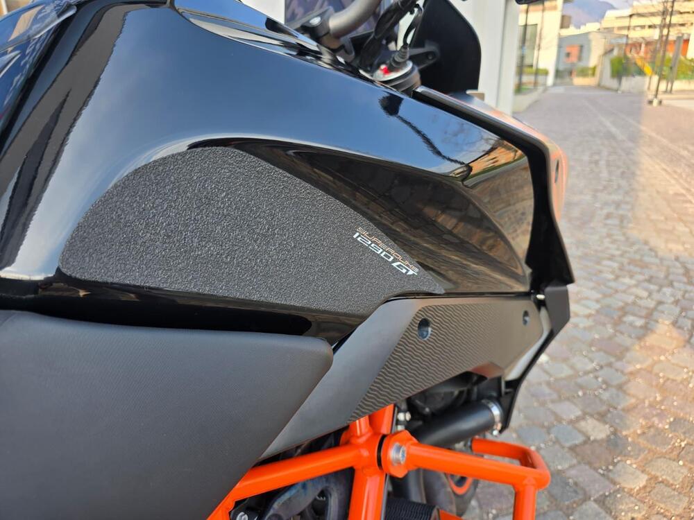 KTM 1290 Super Duke GT (2019 - 20) (17)