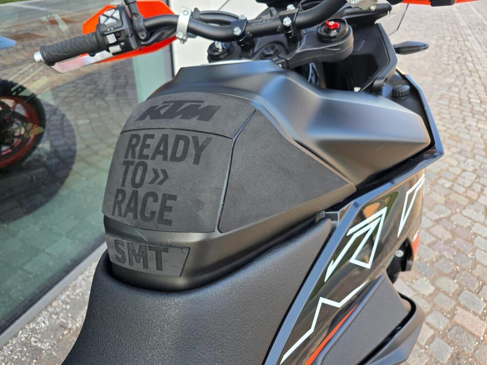 KTM 890 SMT (2023 - 25) (14)