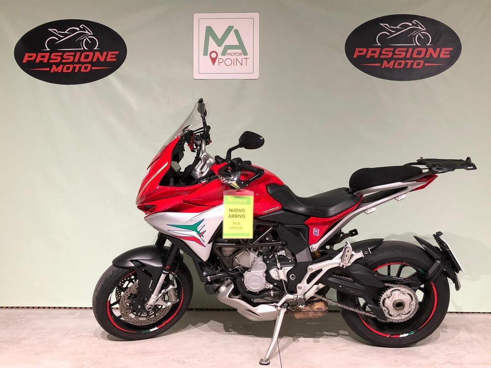 MV Agusta Turismo Veloce 800 (2014 - 16) (2)