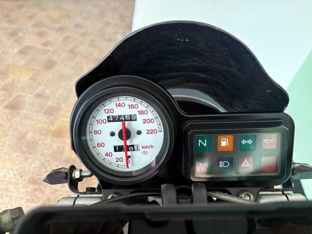 Ducati Monster 600 City (1998 - 02) (5)