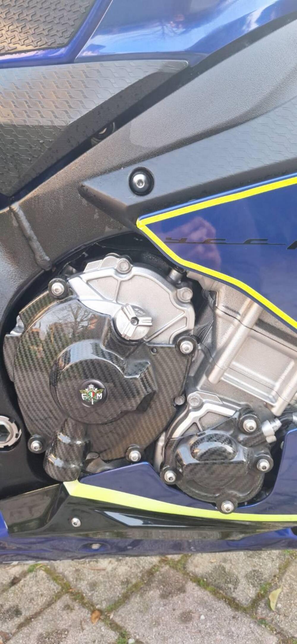 Yamaha YZF R1 (2015 - 16) (8)