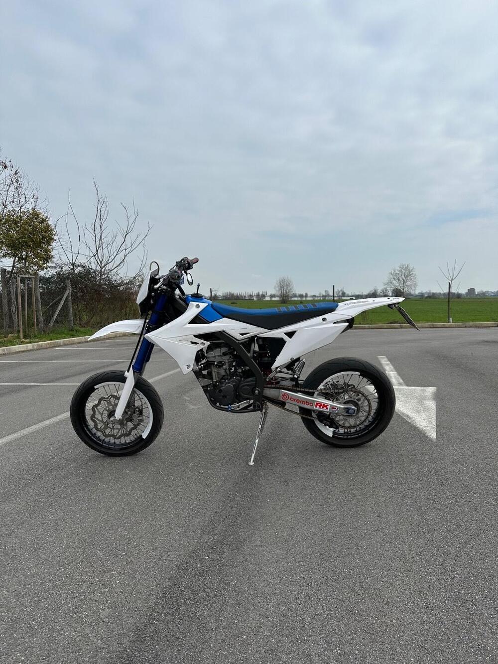 Valenti Racing SM 125 Z (2020 - 22) (5)