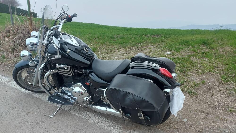 Triumph Thunderbird 1600 ABS (8)