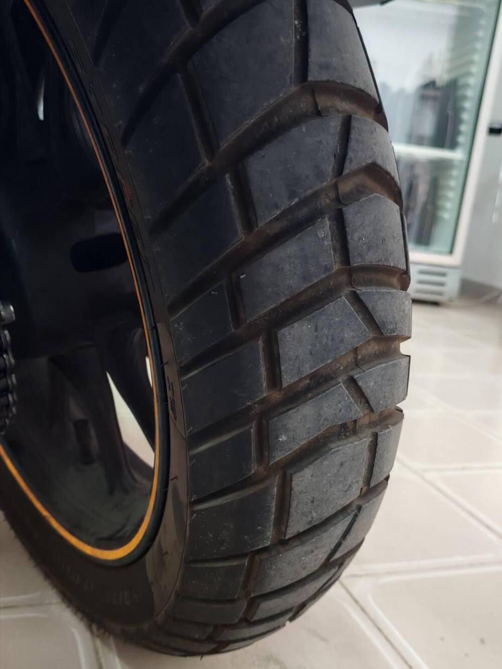 Royal Enfield Meteor 350 (2021 - 26) (6)