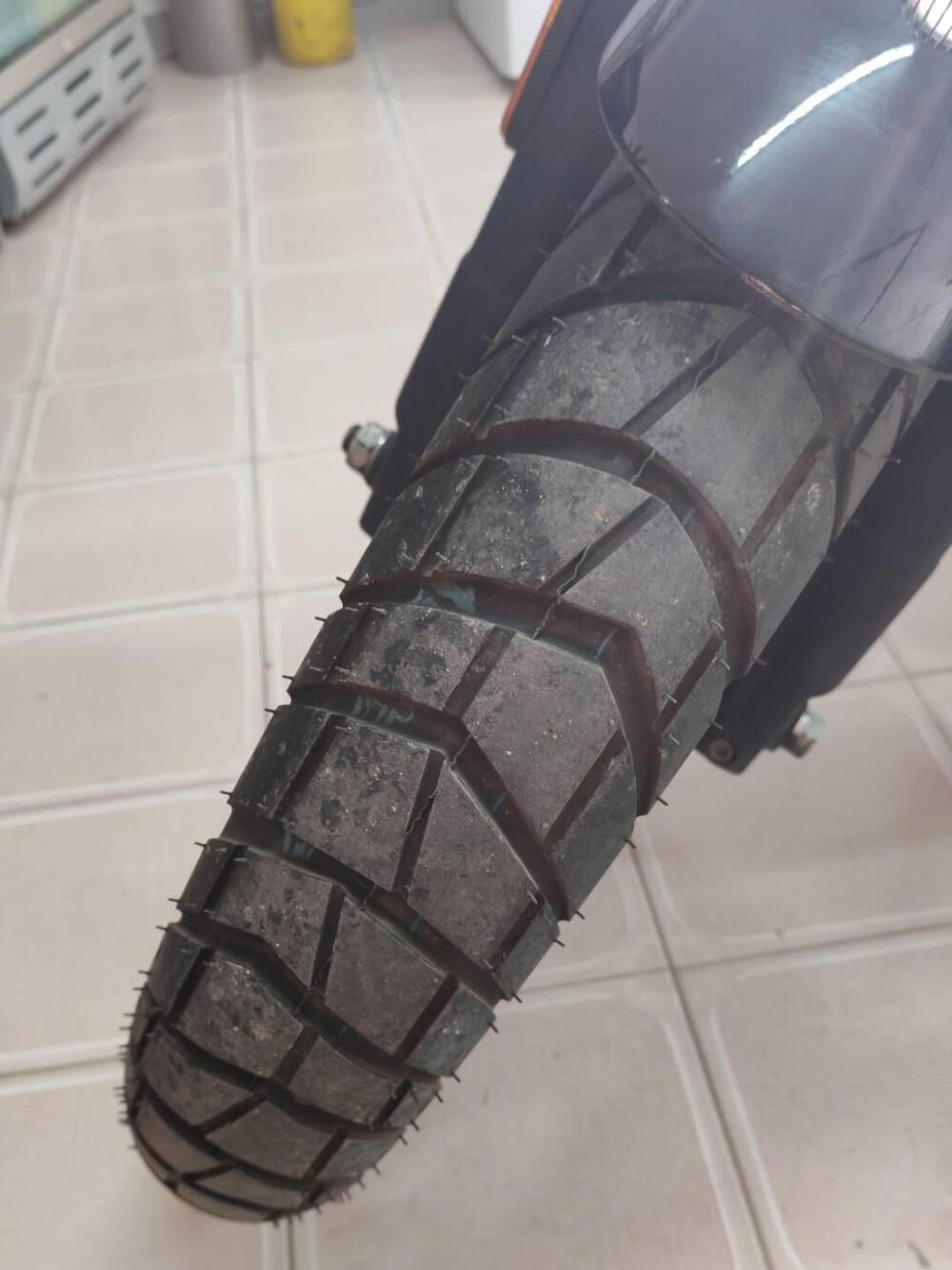 Royal Enfield Meteor 350 (2021 - 26) (7)