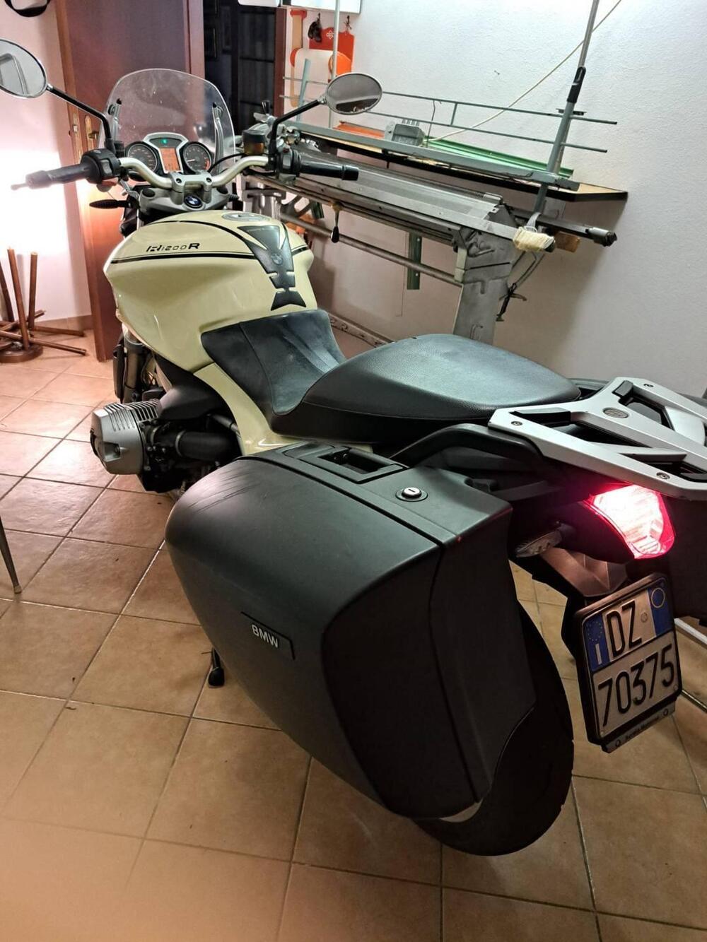 Bmw R 1200 R (2011 - 14) (5)