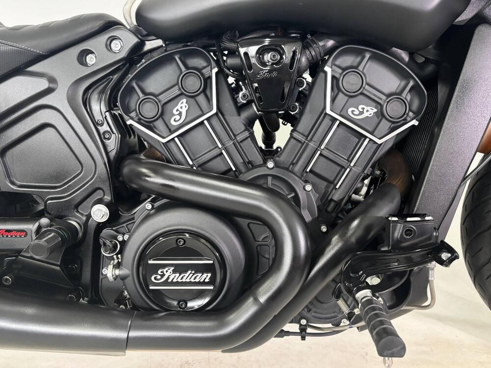 Indian Scout 1133 Rogue (2022 - 25) (3)