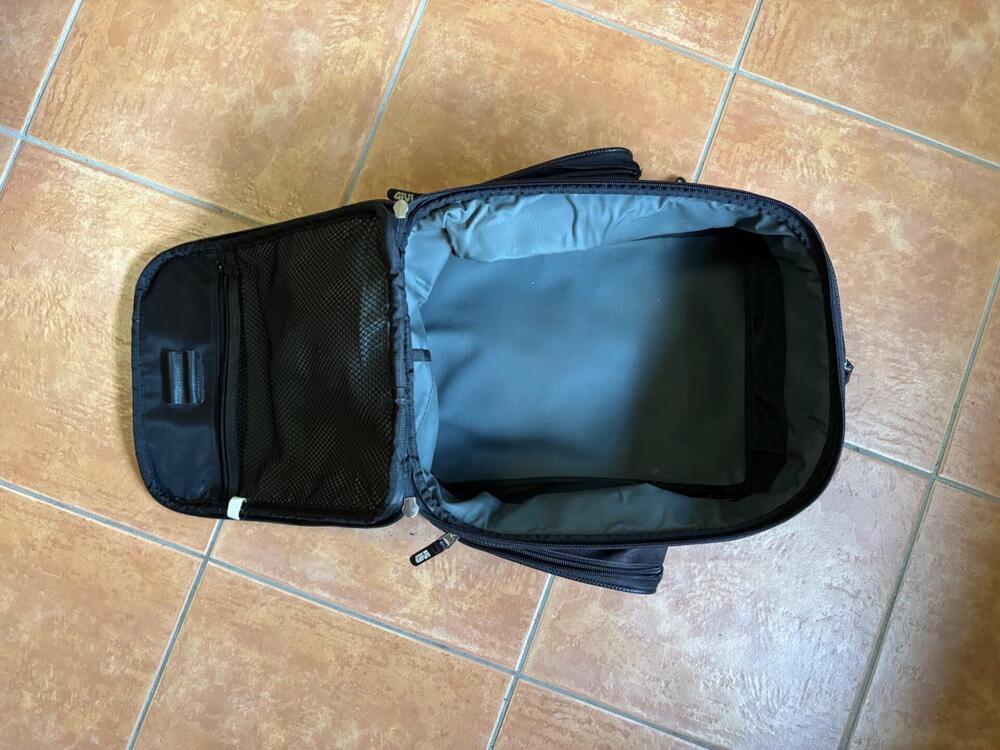 BORSA SERBATOIO MOTO GIVI “VOYAGER BAG” – UNIVERSA (3)