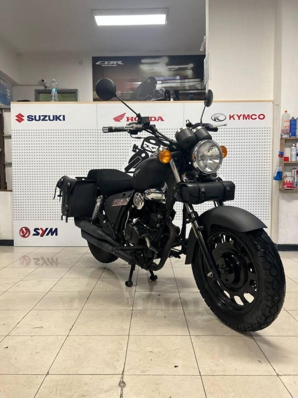 Keeway Motor Superlight 125 (2021 - 26) (2)