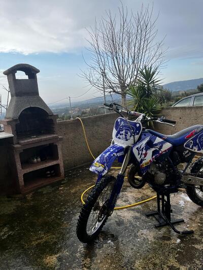 Yamaha YZ 125 (2004) usata