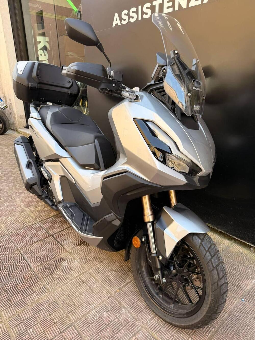 Honda ADV 350 (2022 - 24) (4)