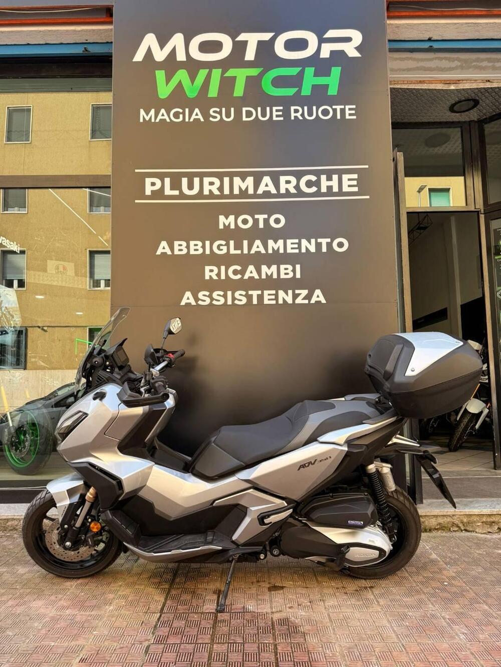 Honda ADV 350 (2022 - 24) (9)