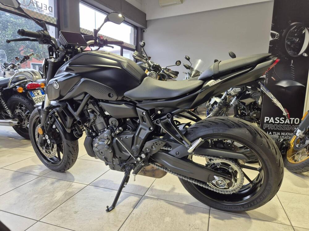 Yamaha MT-07 (2025 - 26) (7)