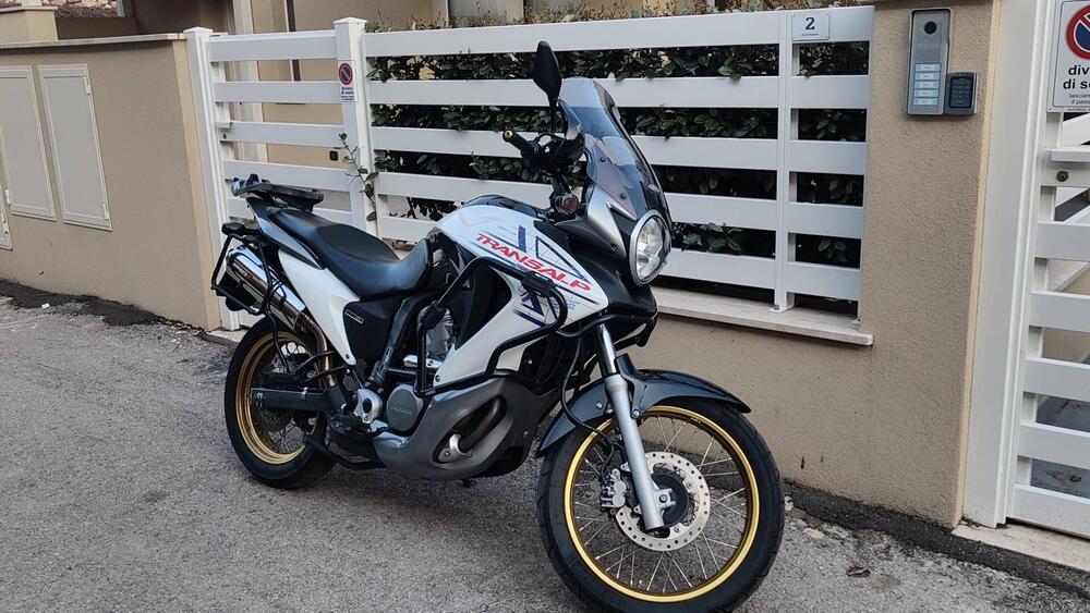 Honda Transalp XL 700 V (2007 - 2013) (3)